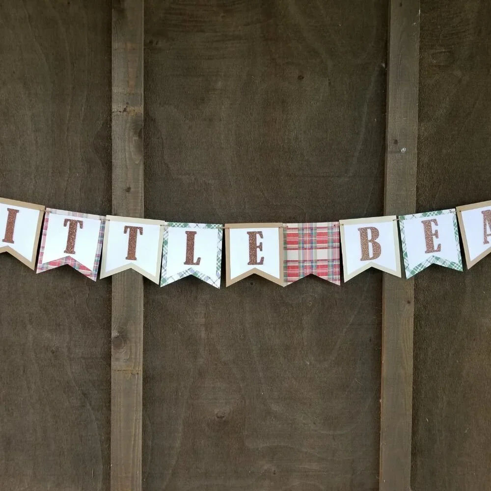 LITTLE BEAR- Red and White Party Decorations Set